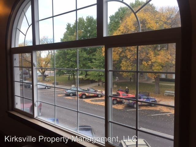 103 W Washington St #UP - Photo 3 of 14