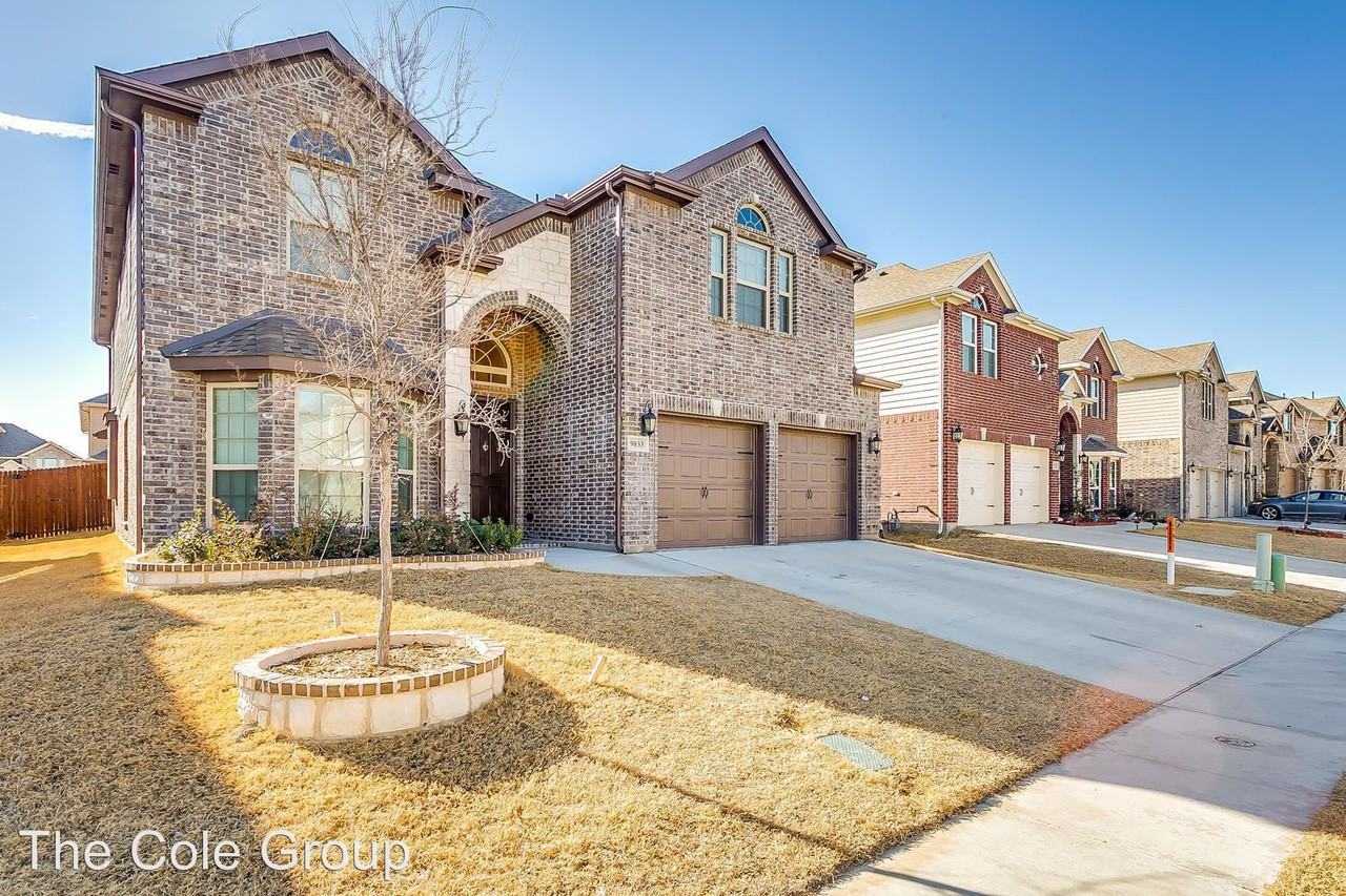 9833 White Bear Trail - Photo 2 of 36