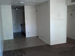 2712 N Salem - Photo 2 of 11