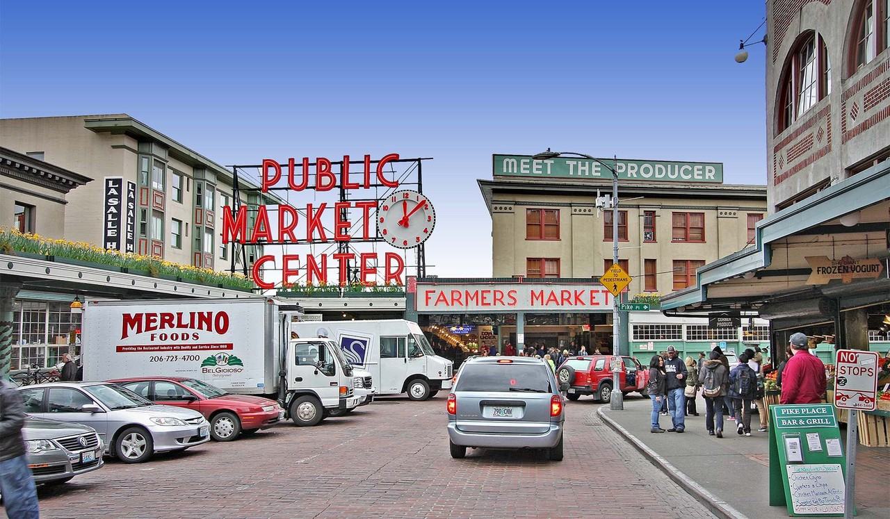 2900 on First Apartments - Photo 3 of 33