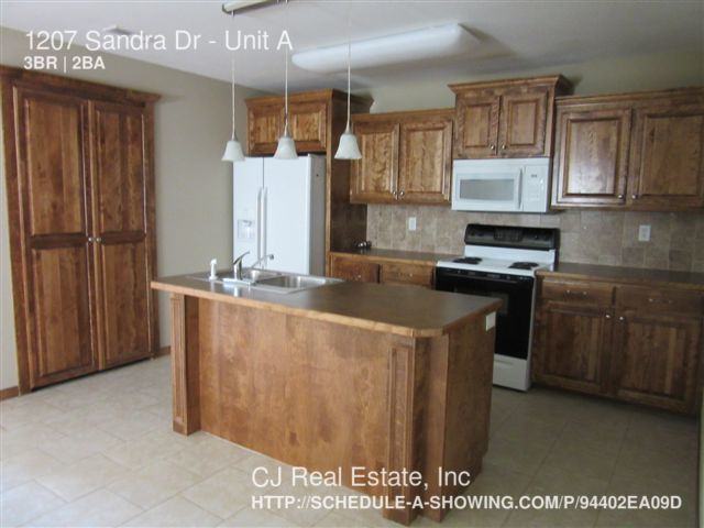 1207 Sandra Ave #A - Photo 2 of 8