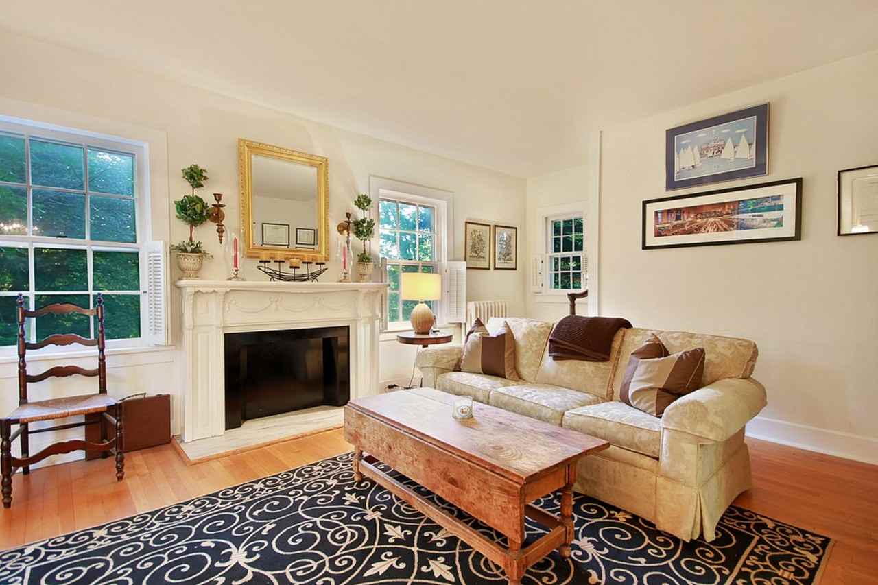 50 Rensselaer Rd - Photo 3 of 10