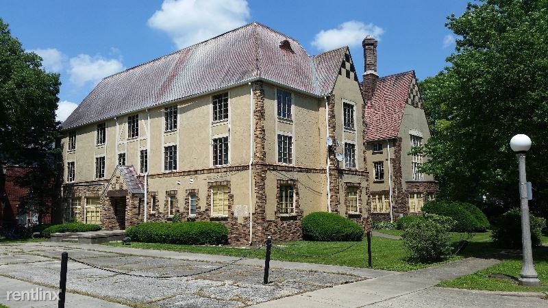 1404 S Lincoln Ave - Photo 3 of 3