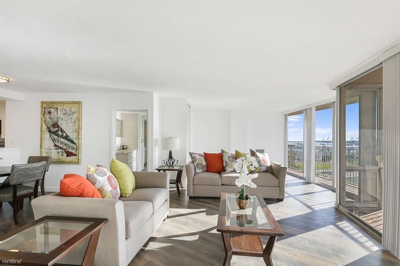 International Towers Apartments 700 E Ocean Blvd, Long Beach, CA