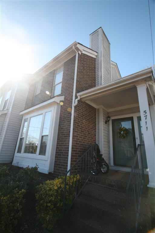 5711 Brentwood Meadows Cir - Photo 2 of 20