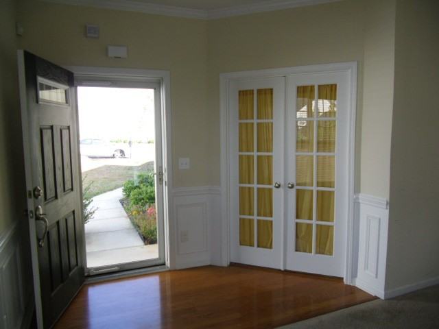 1028 Kensrowe Ln - Photo 2 of 12