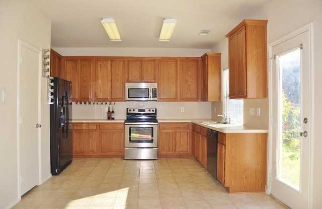 2700 Big Spring Dr - Photo 3 of 17