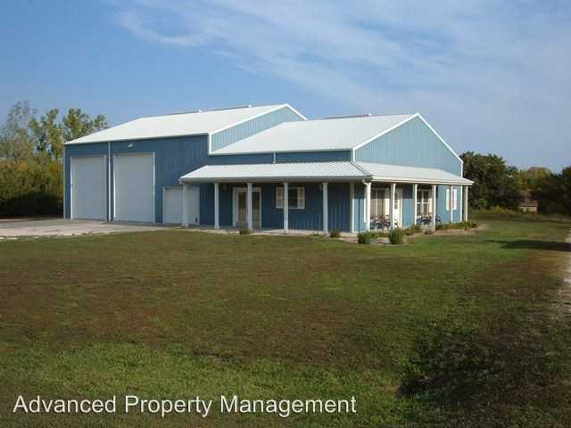 15925 Snodgrass Rd - Photo 2 of 21