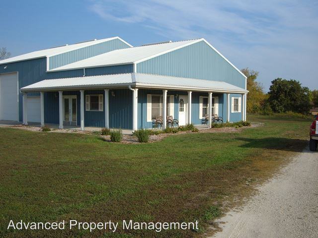 15925 Snodgrass Rd - Photo 3 of 21