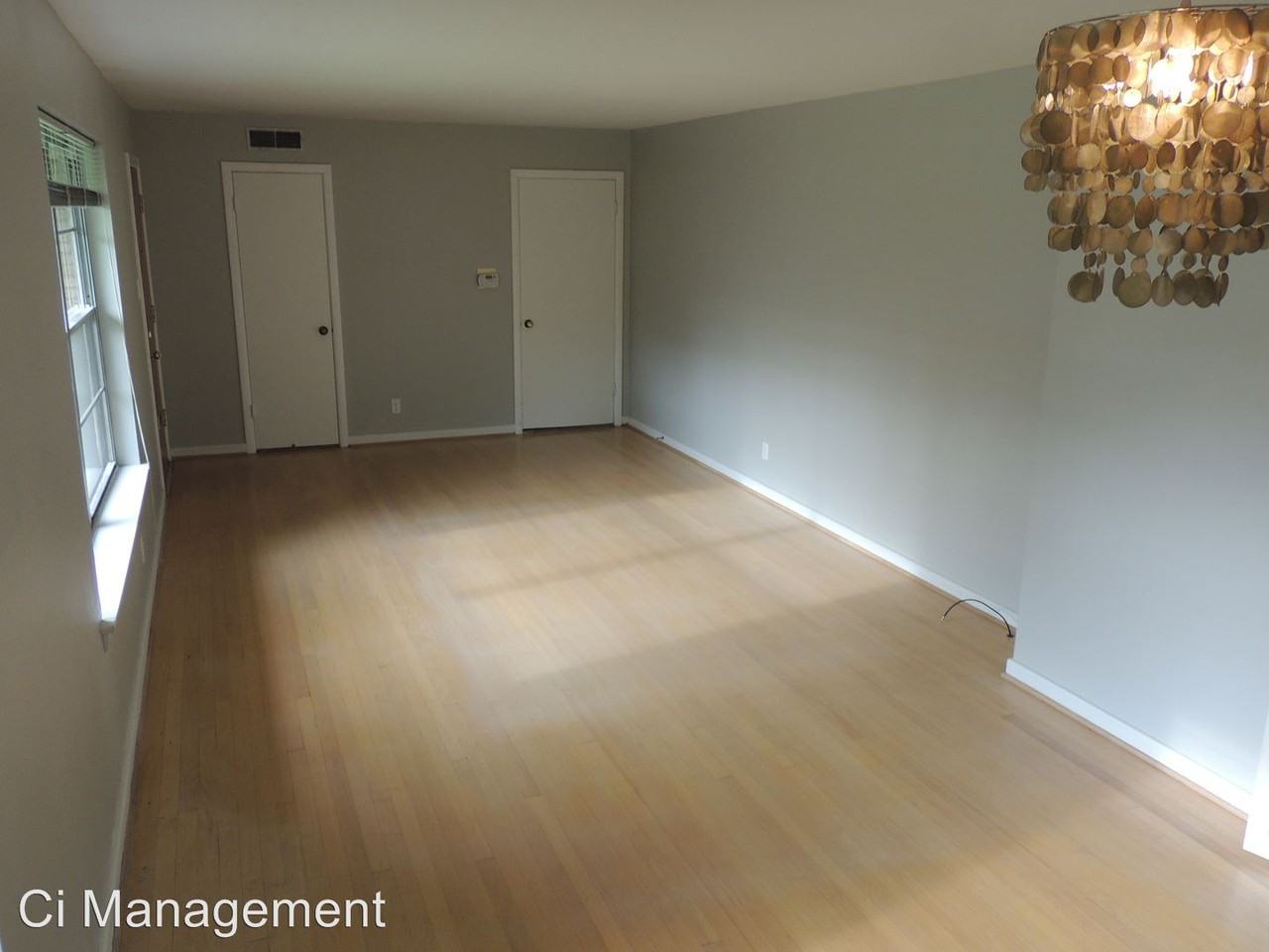 4637 Rockaway Dr - Photo 3 of 24