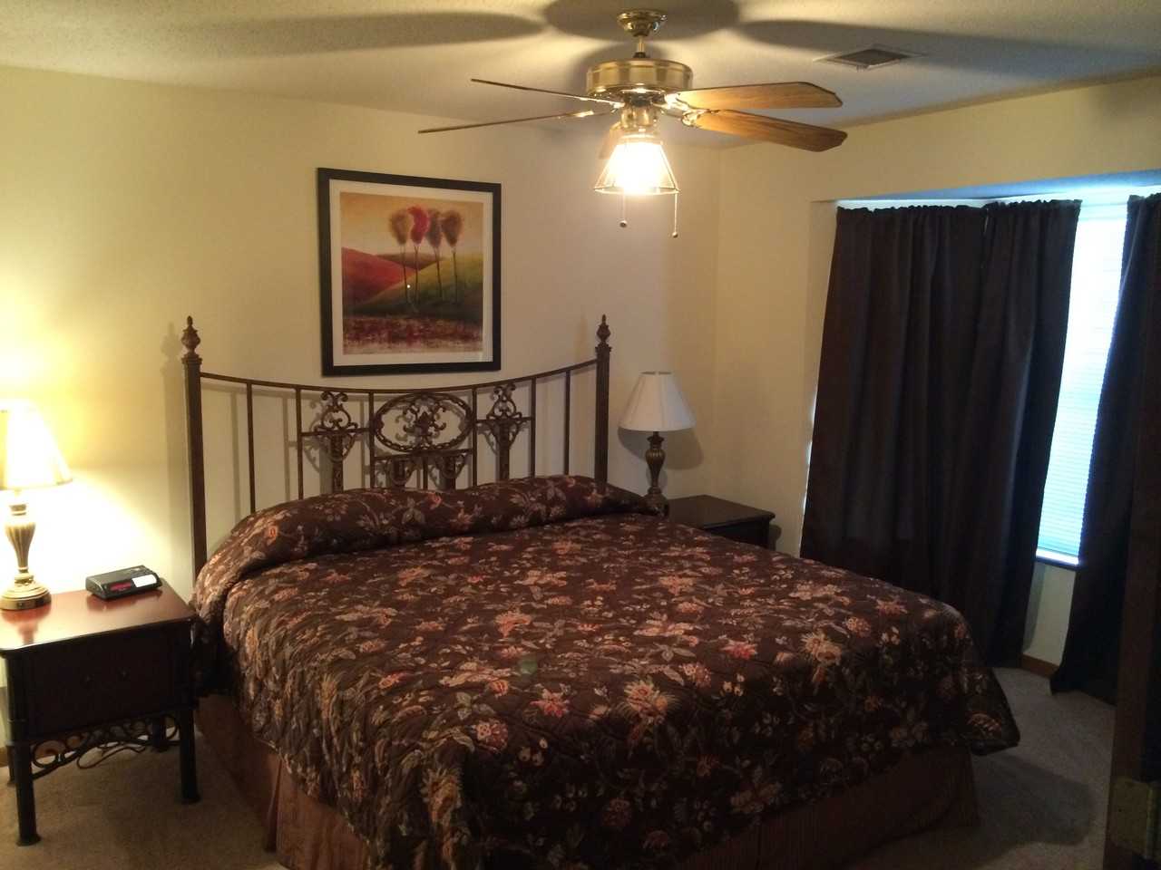 7721 E 32nd St N - Photo 2 of 11