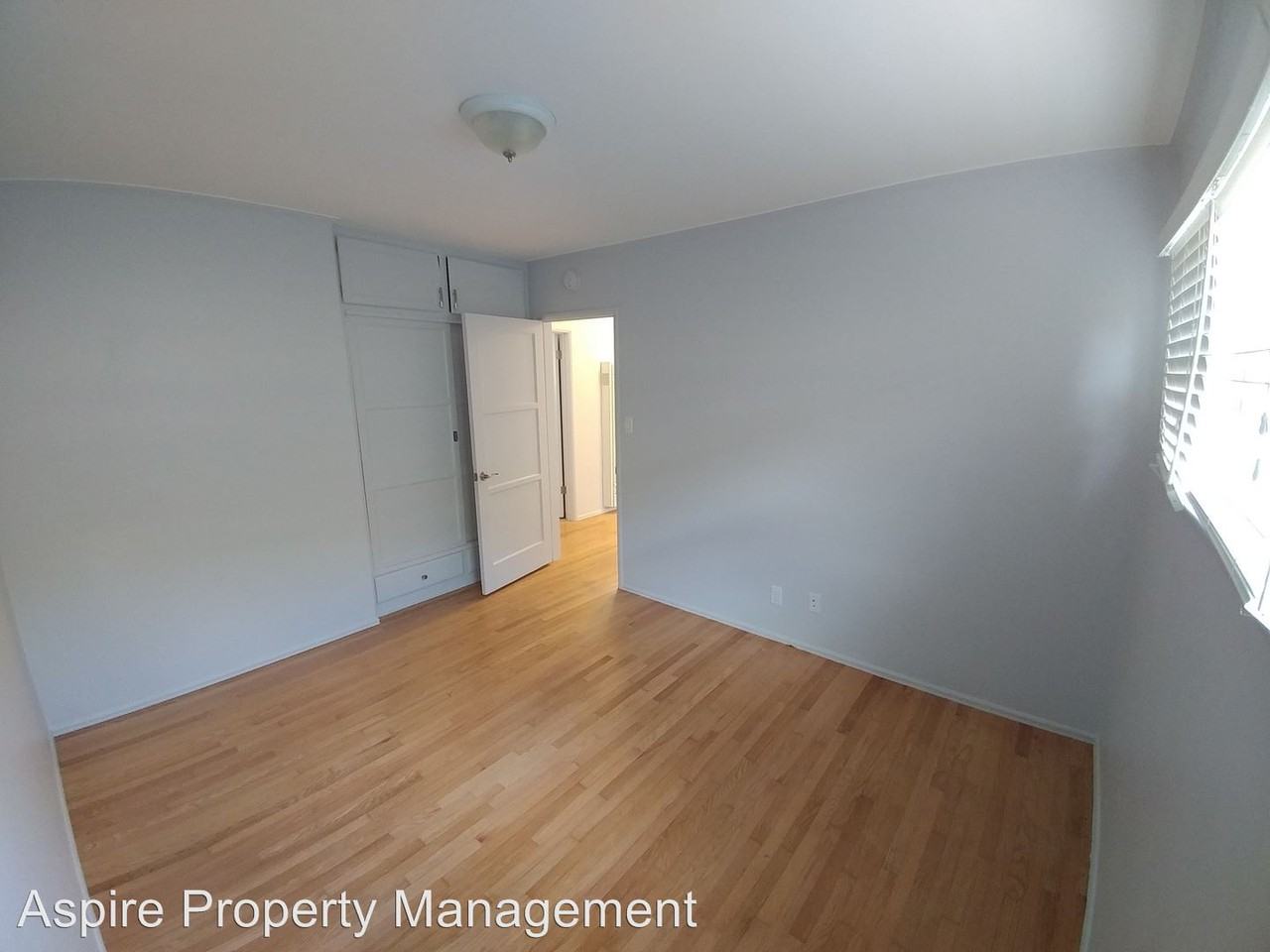 6122/6124 Fairfax Avenue - Photo 3 of 7