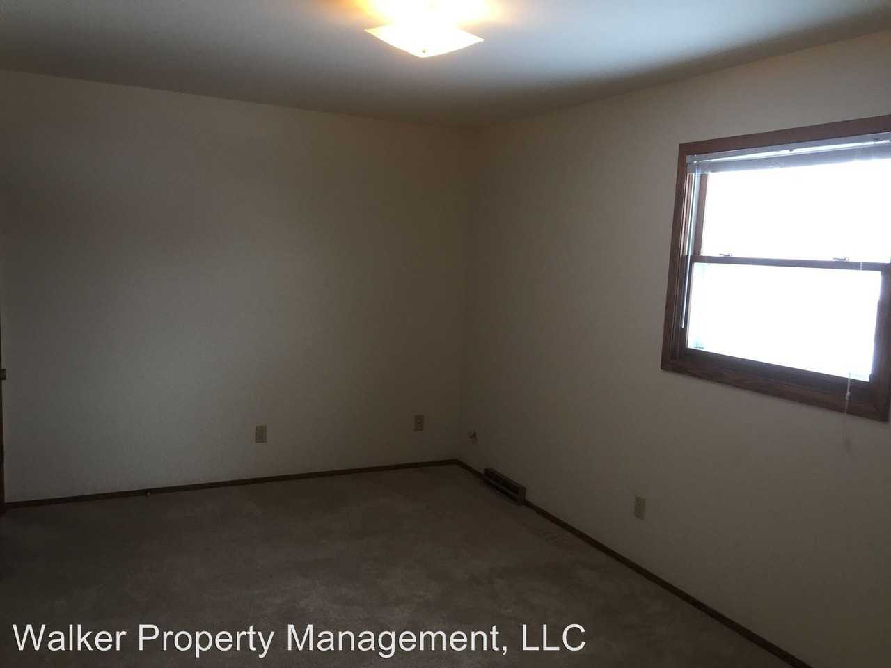 3319 - 3321 Palmer Dr. - Photo 2 of 4