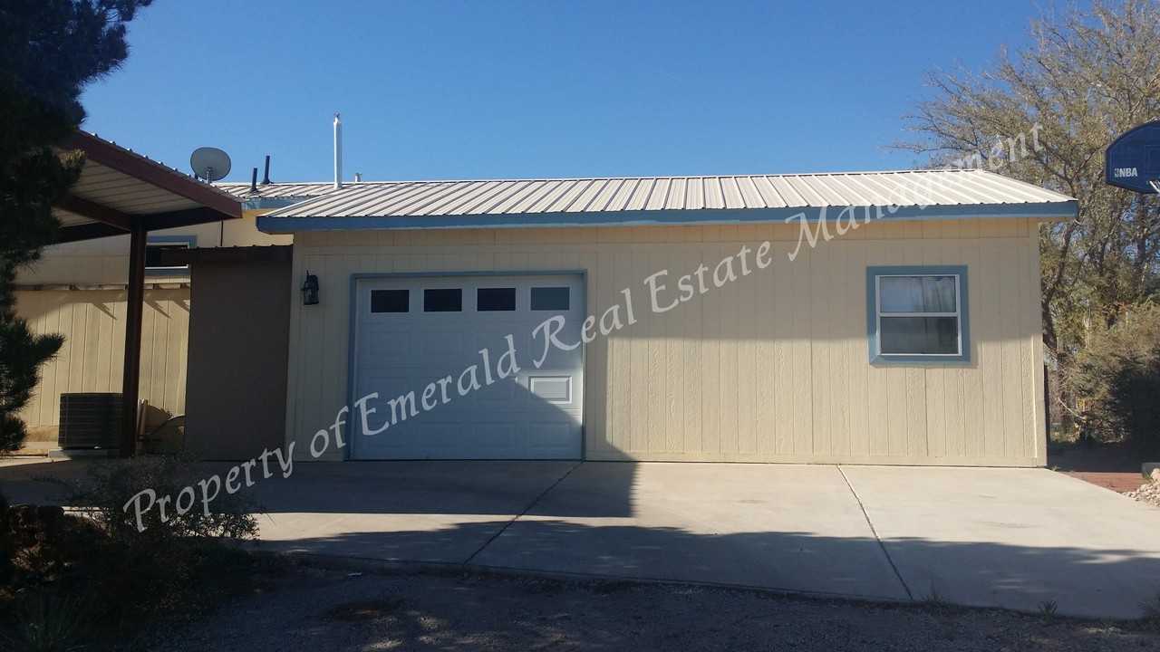 133 Reclining Acres Rd - Photo 3 of 40