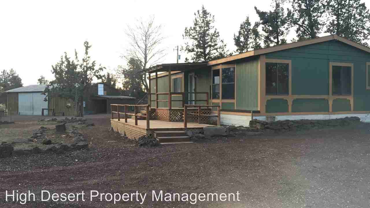 4545 NE 45th St - Photo 2 of 21