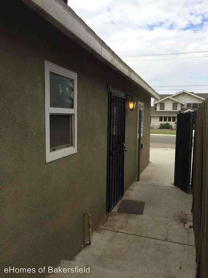 Irene St/N Kern St - Photo 2 of 8