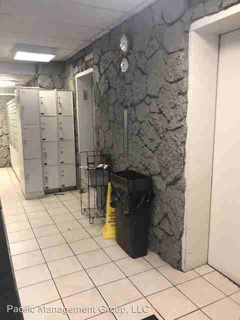 2464 Prince Edward St