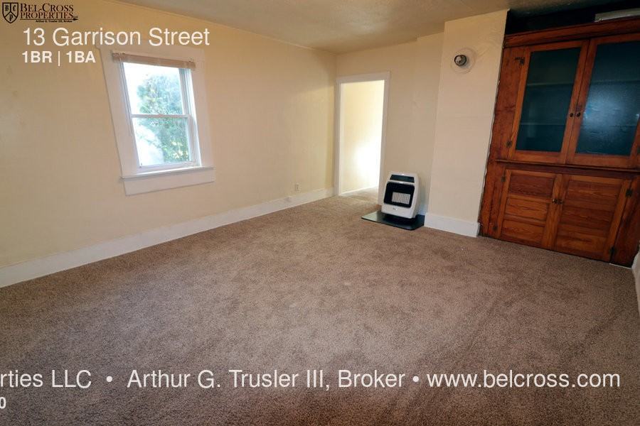 13 Garrison St - Photo 2 of 10