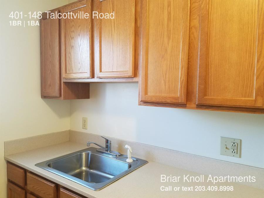 148 Talcottville Rd - Photo 2 of 6