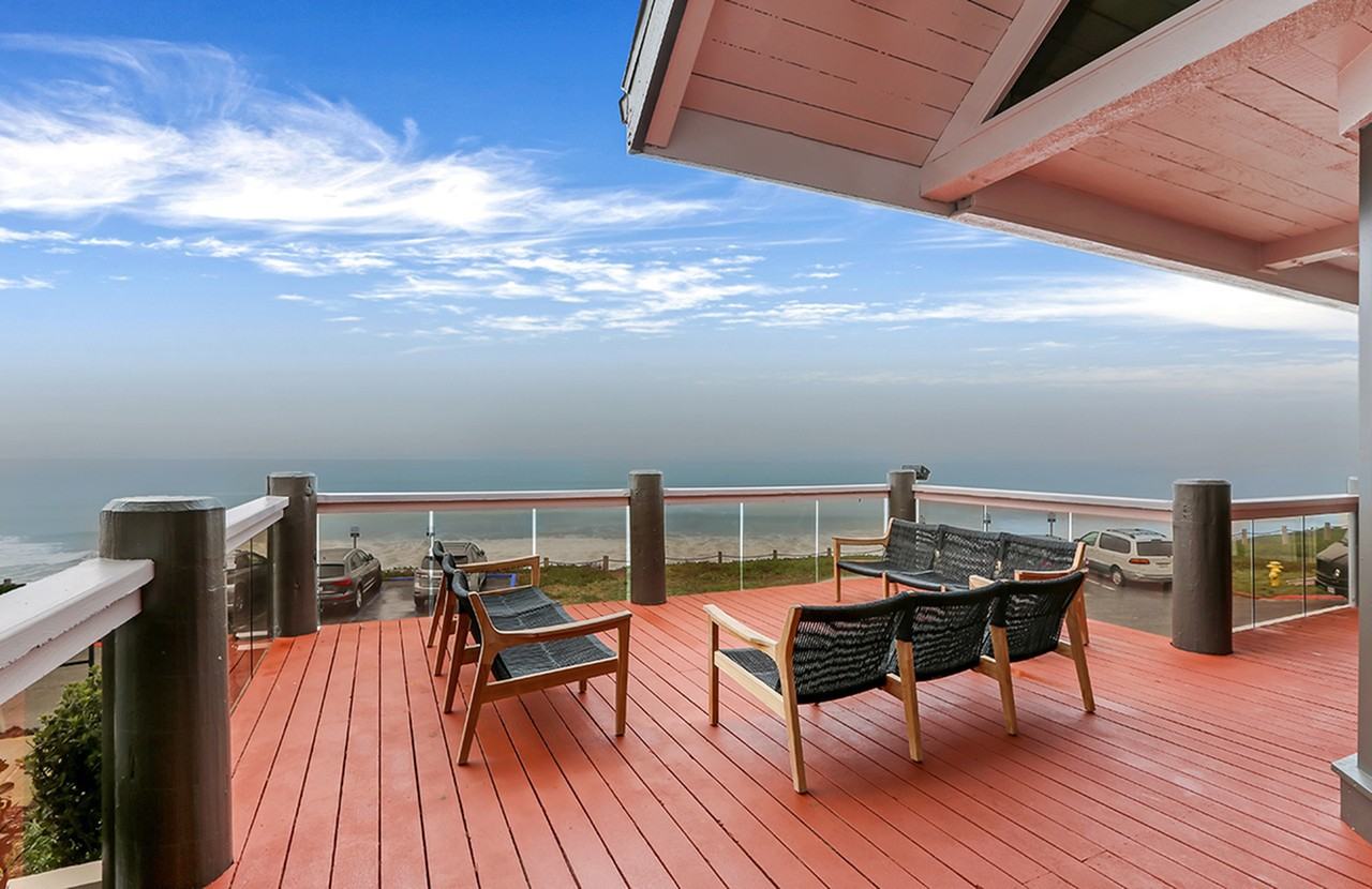 Oceanaire Apartment Homes - Photo 2 of 33