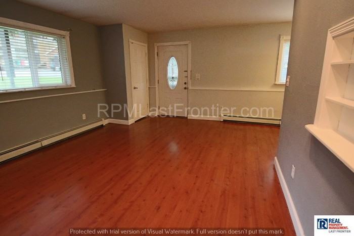 8628 Boundary Ave - Photo 3 of 13