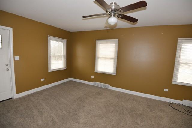 17010 W Elwood Manhattan Rd - Photo 2 of 10