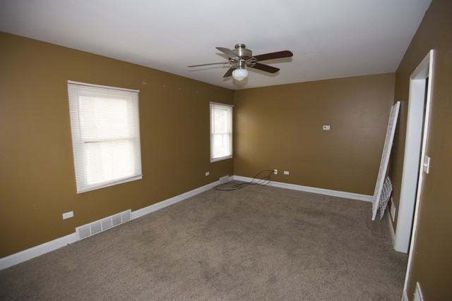 17010 W Elwood Manhattan Rd - Photo 3 of 10