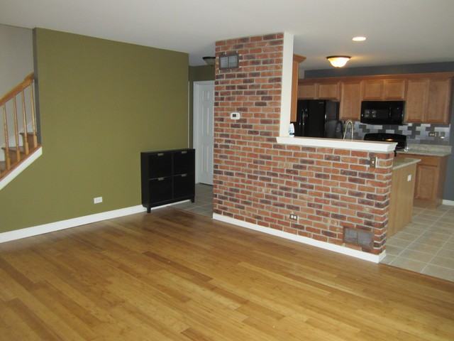 1005 N South Elgin Blvd - Photo 2 of 10