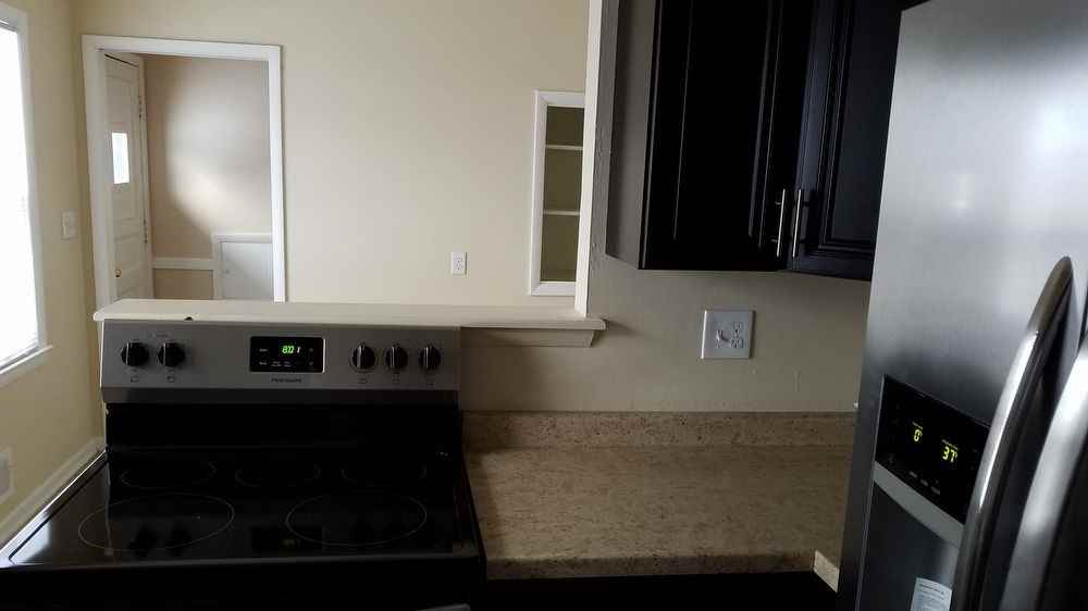 4912 N 78th St - Photo 3 of 9