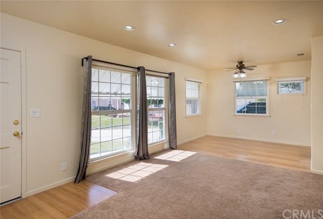 313 W Atara St - Photo 3 of 11