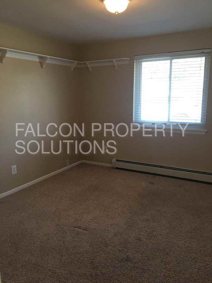 11724 E Basswood Ln - Photo 2 of 14