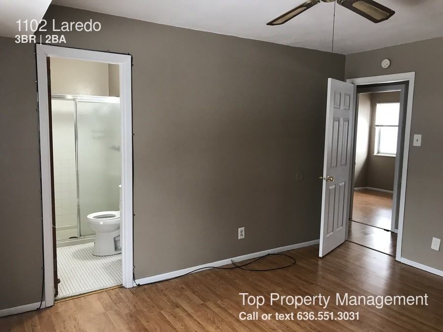 1102 Laredo Ave - Photo 2 of 7