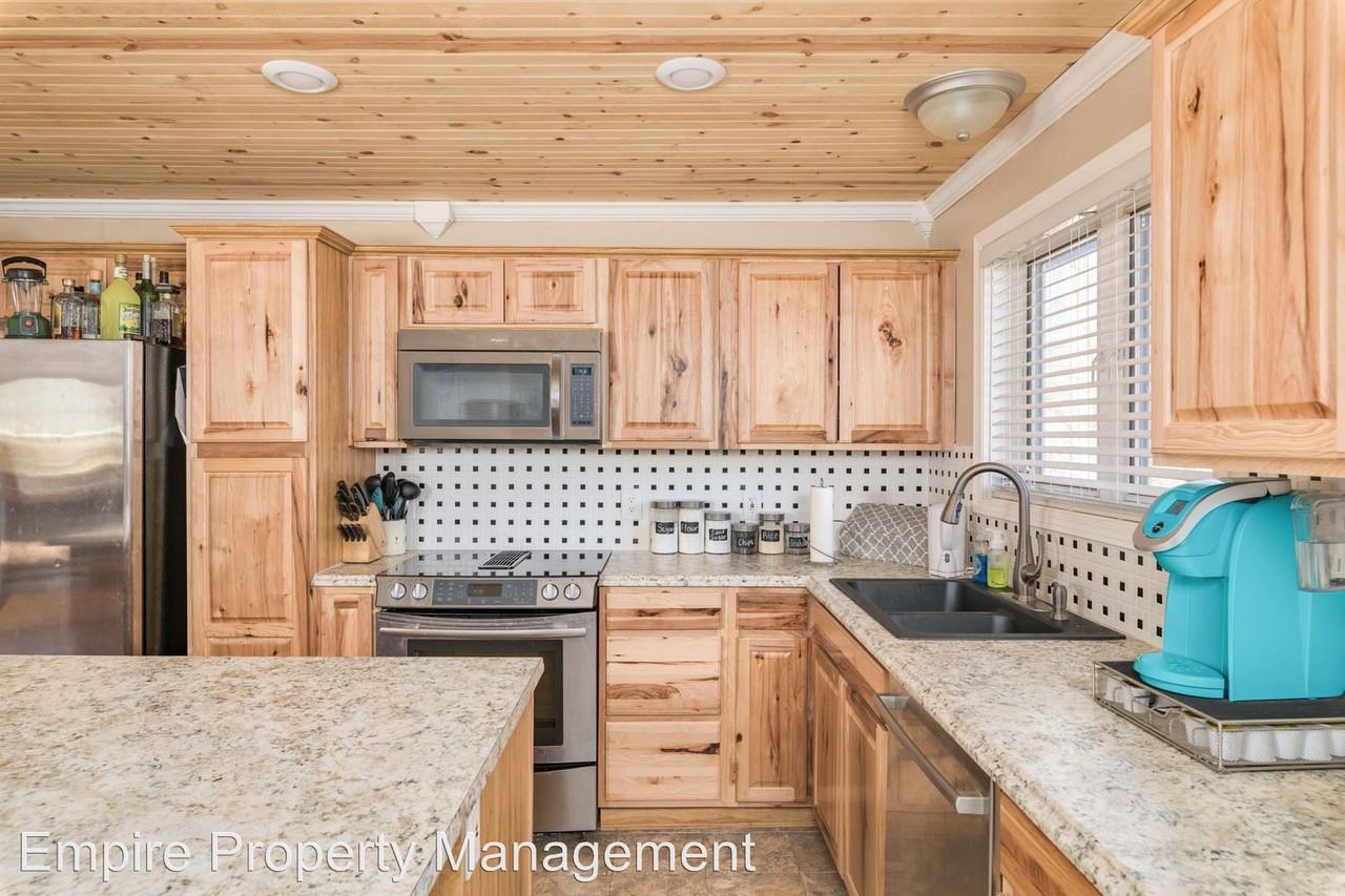 247 W 7th Ave - Photo 3 of 40