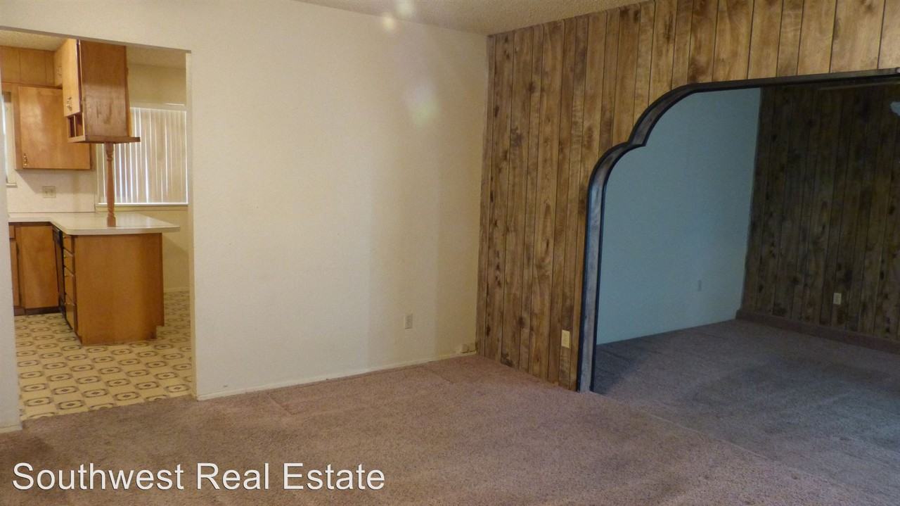 812 Anderson St - Photo 2 of 15