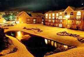 Harbor Cove Apartments & Beach Club - Photo 2 of 4