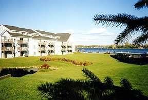 Harbor Cove Apartments & Beach Club - Photo 3 of 4