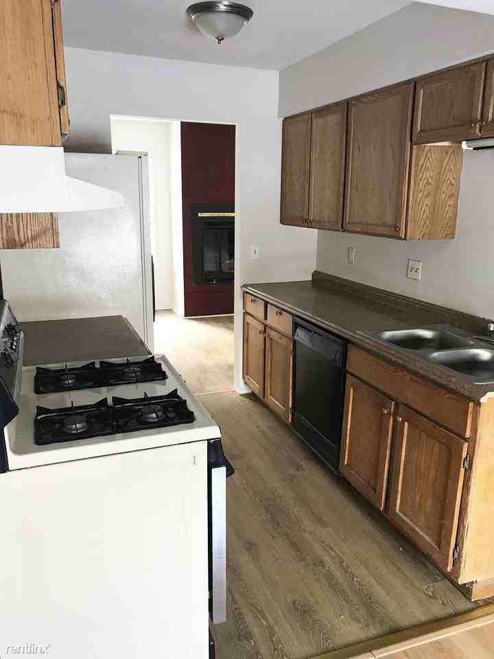 1967 Lac Du Mont Dr - Photo 2 of 6