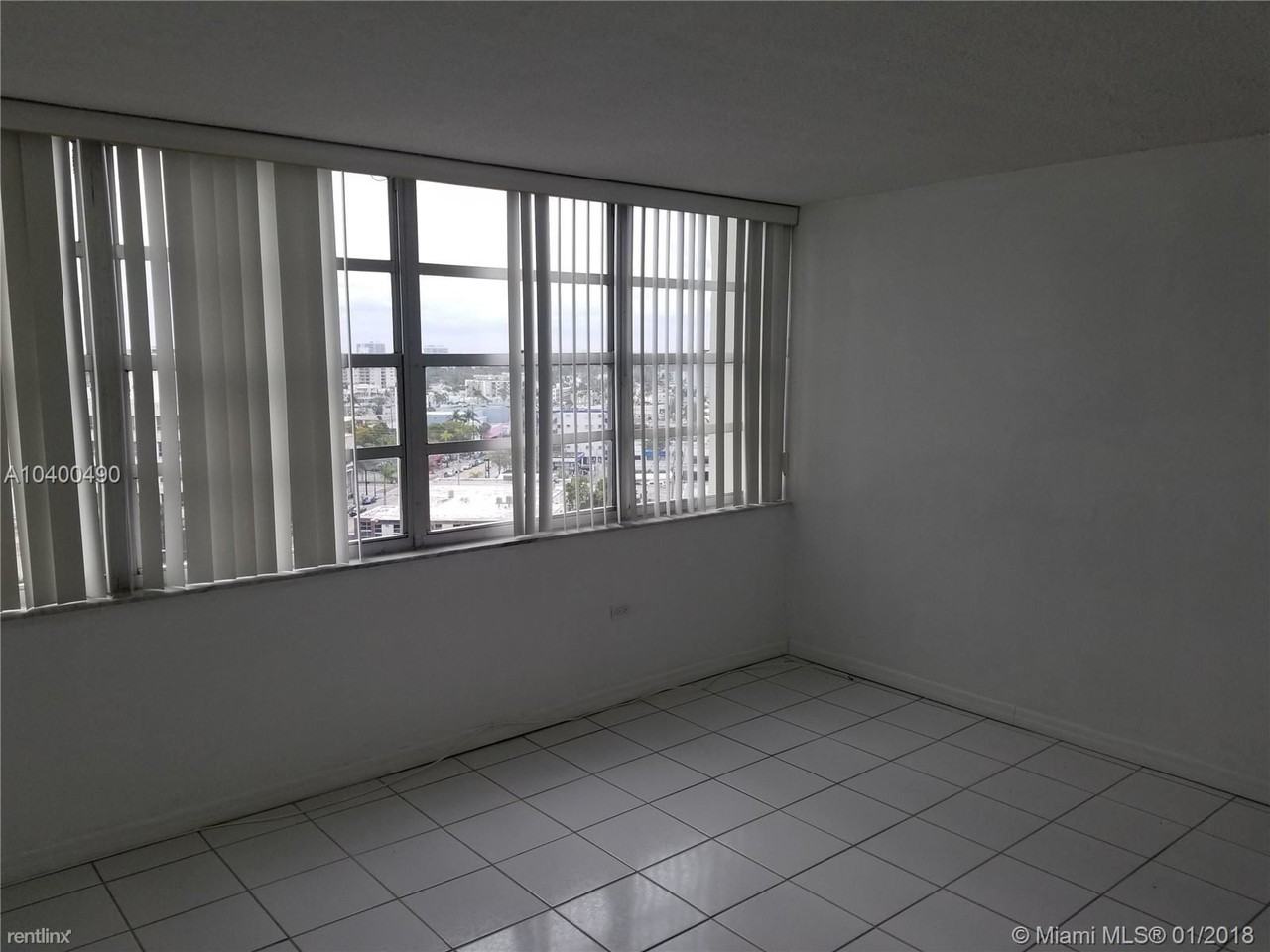 7134 Collins Ave #1033