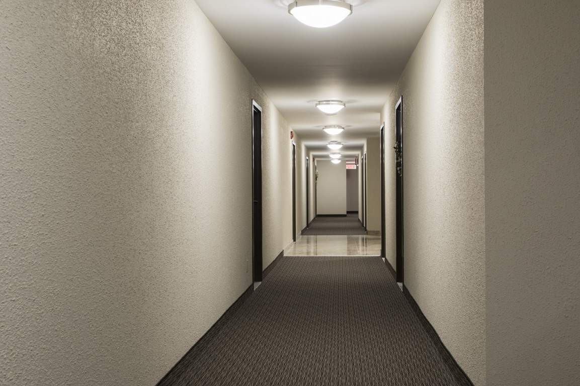 SHERBROOKE - Photo 3 of 9