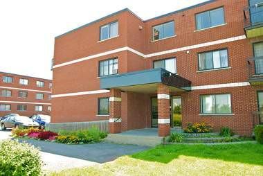 MONTARVILLE - Photo 2 of 8