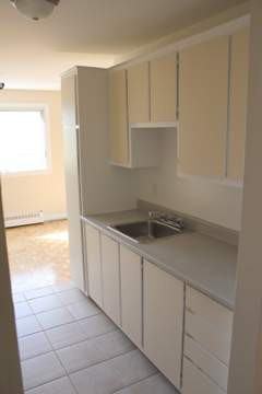 MONTARVILLE - Photo 3 of 8