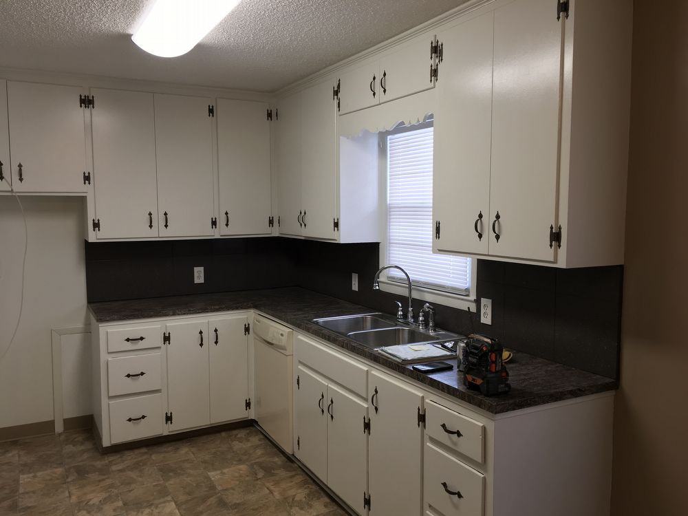 206 W Joy St - Photo 3 of 15