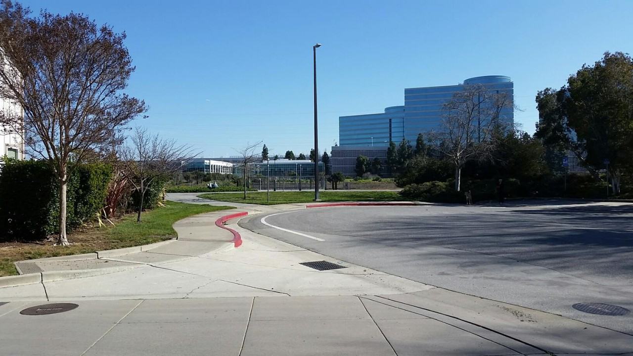 101 Manchester Ln - Photo 3 of 10