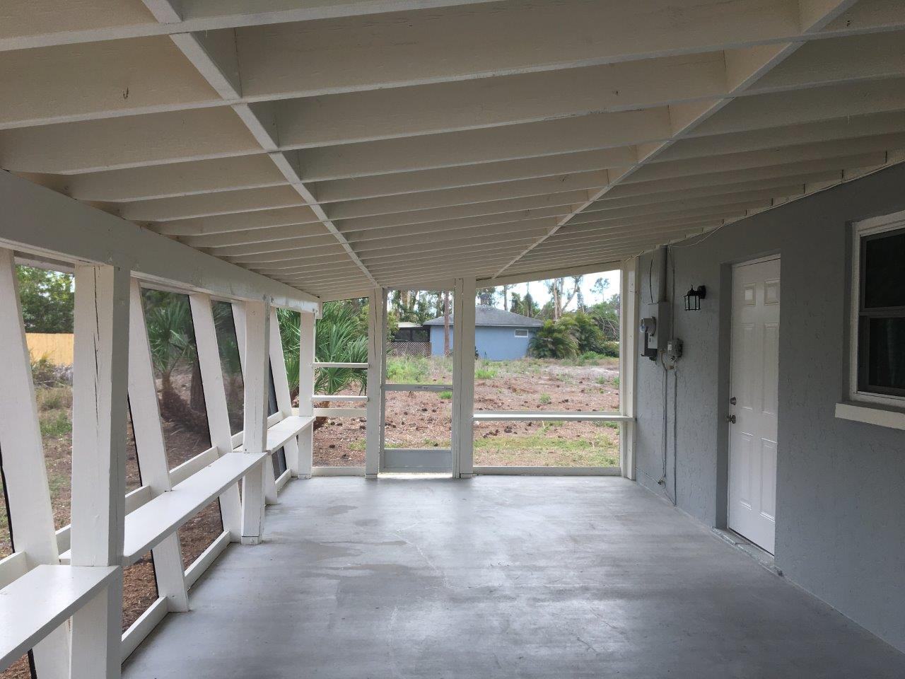 18689 Miami Blvd - Photo 2 of 16