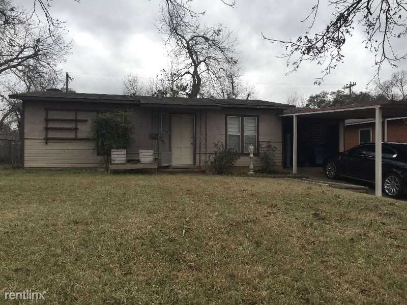 386 Shelburn Dr - Photo 2 of 18