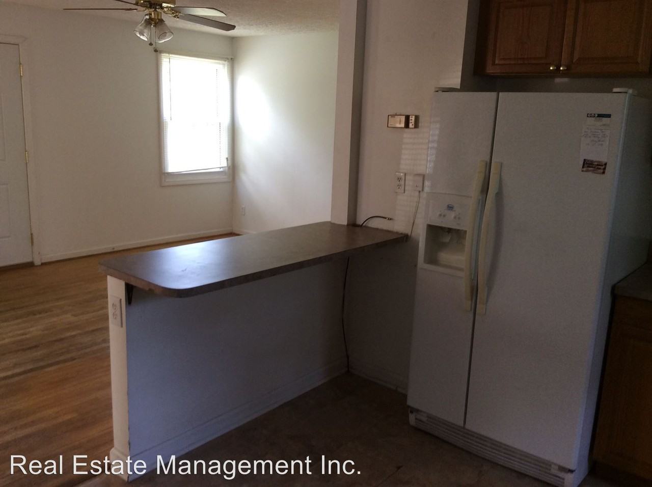 203 Miller Blvd - Photo 3 of 18