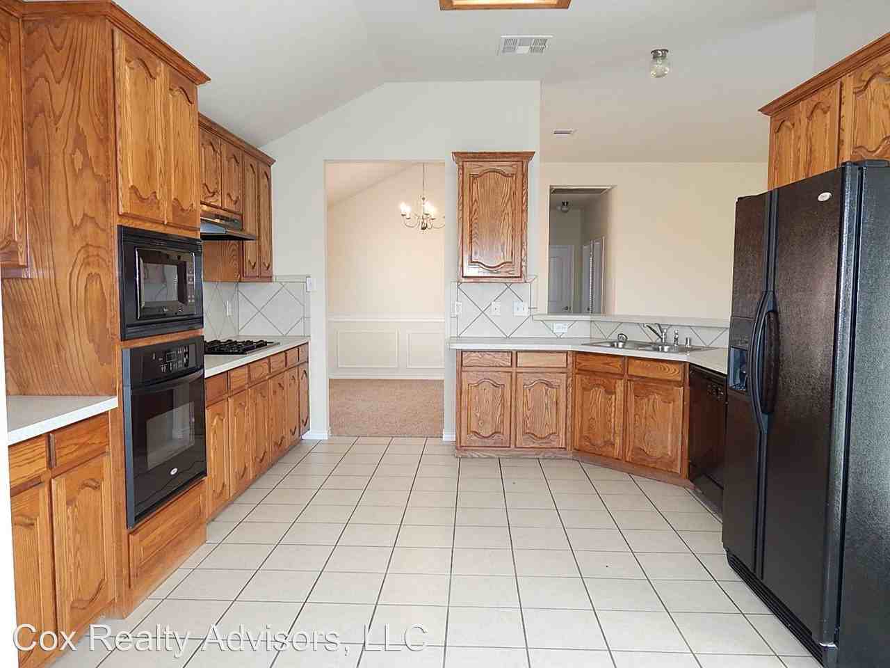 1210 Blue Brook Dr - Photo 2 of 19