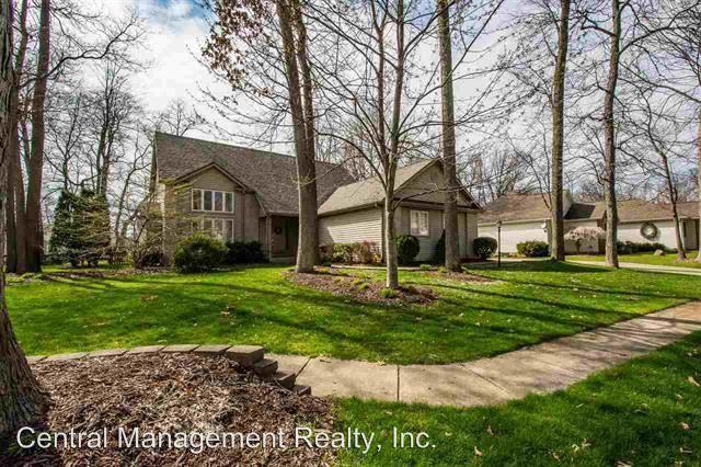 52157 Wood Haven Dr - Photo 2 of 33