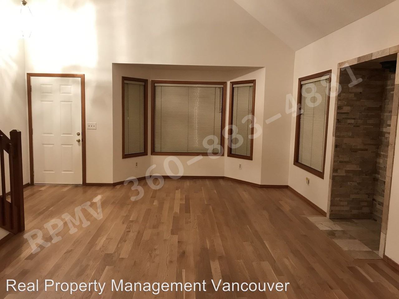 16004 NE 36th Ave - Photo 2 of 11