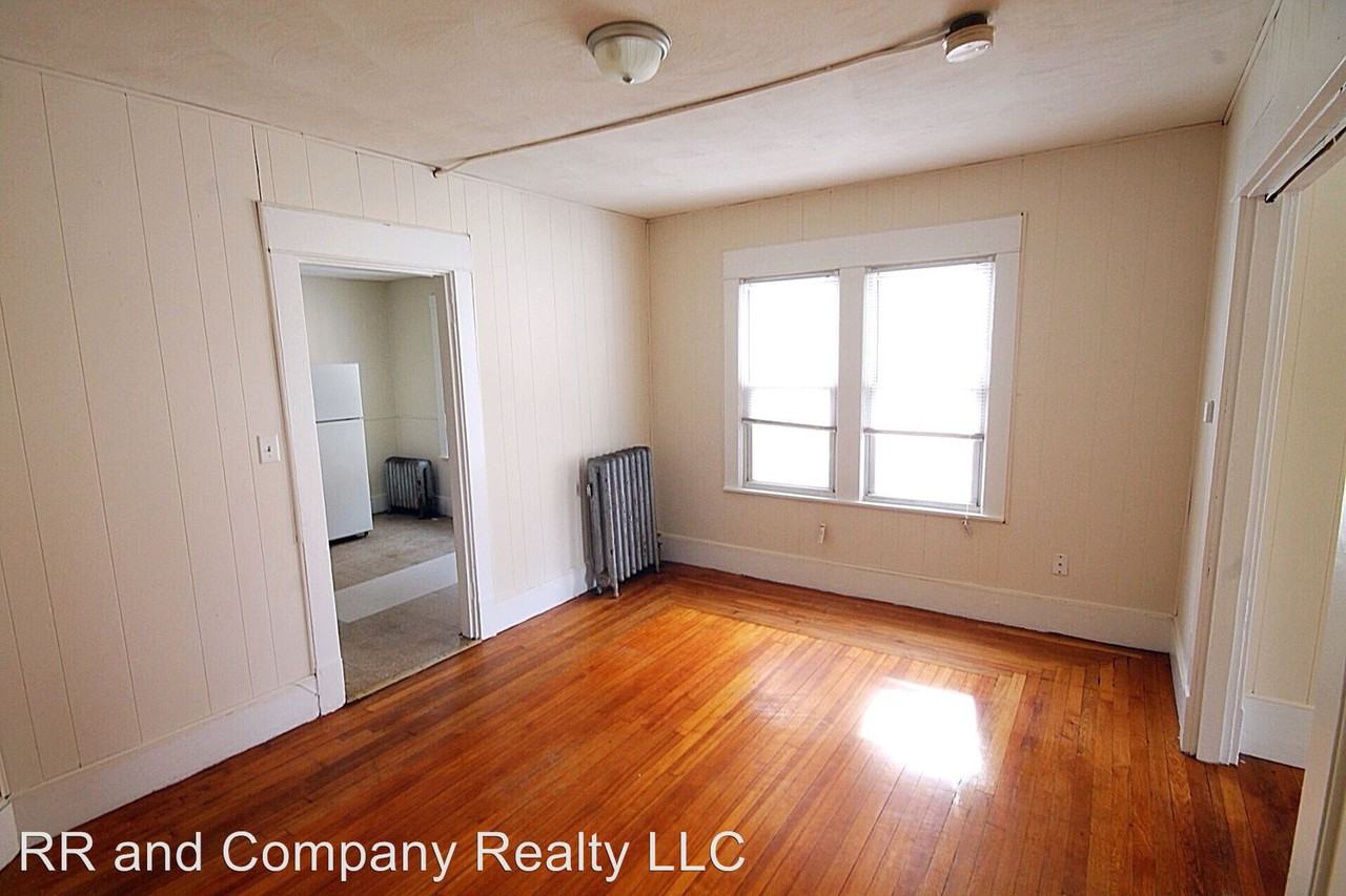 76 Pasadena St - Photo 2 of 6